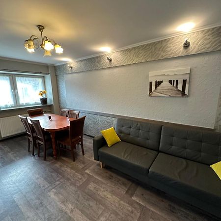 Apartament Nad Kamienczykiem II シクラルスカ・ポレンバ エクステリア 写真