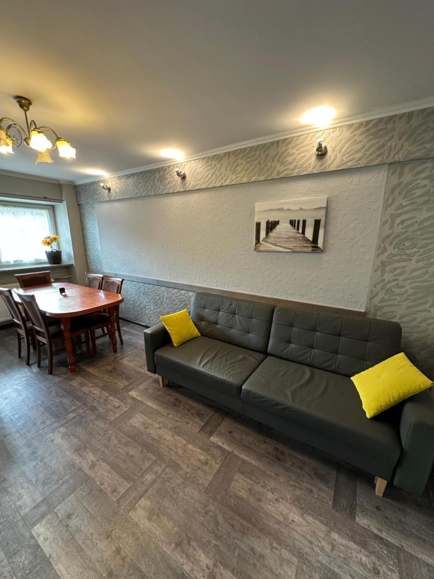 Apartament Nad Kamienczykiem II シクラルスカ・ポレンバ エクステリア 写真