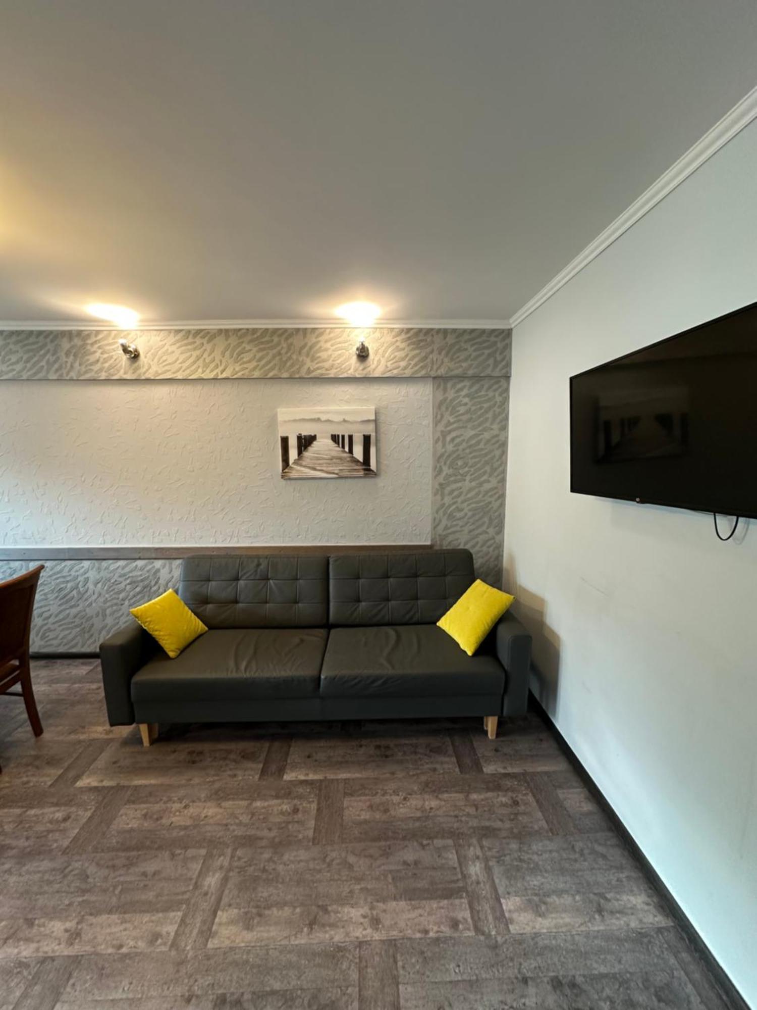 Apartament Nad Kamienczykiem II シクラルスカ・ポレンバ エクステリア 写真