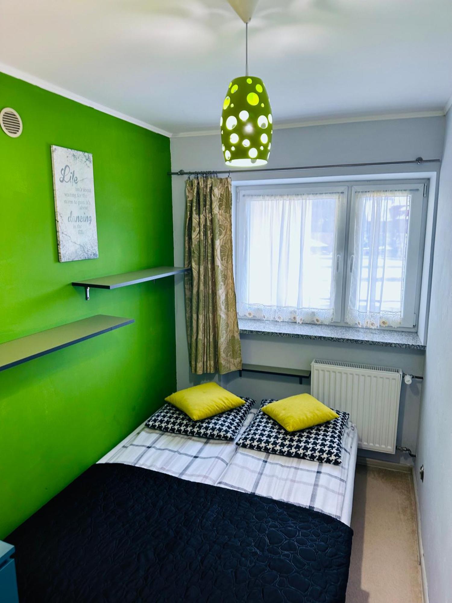 Apartament Nad Kamienczykiem II シクラルスカ・ポレンバ エクステリア 写真