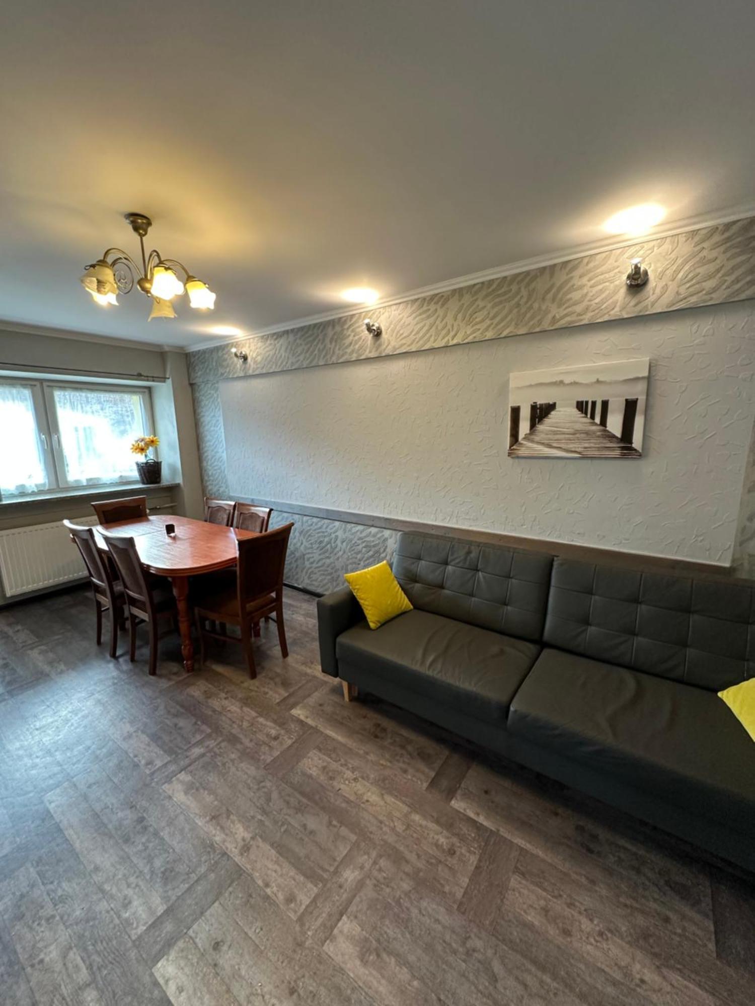 Apartament Nad Kamienczykiem II シクラルスカ・ポレンバ エクステリア 写真