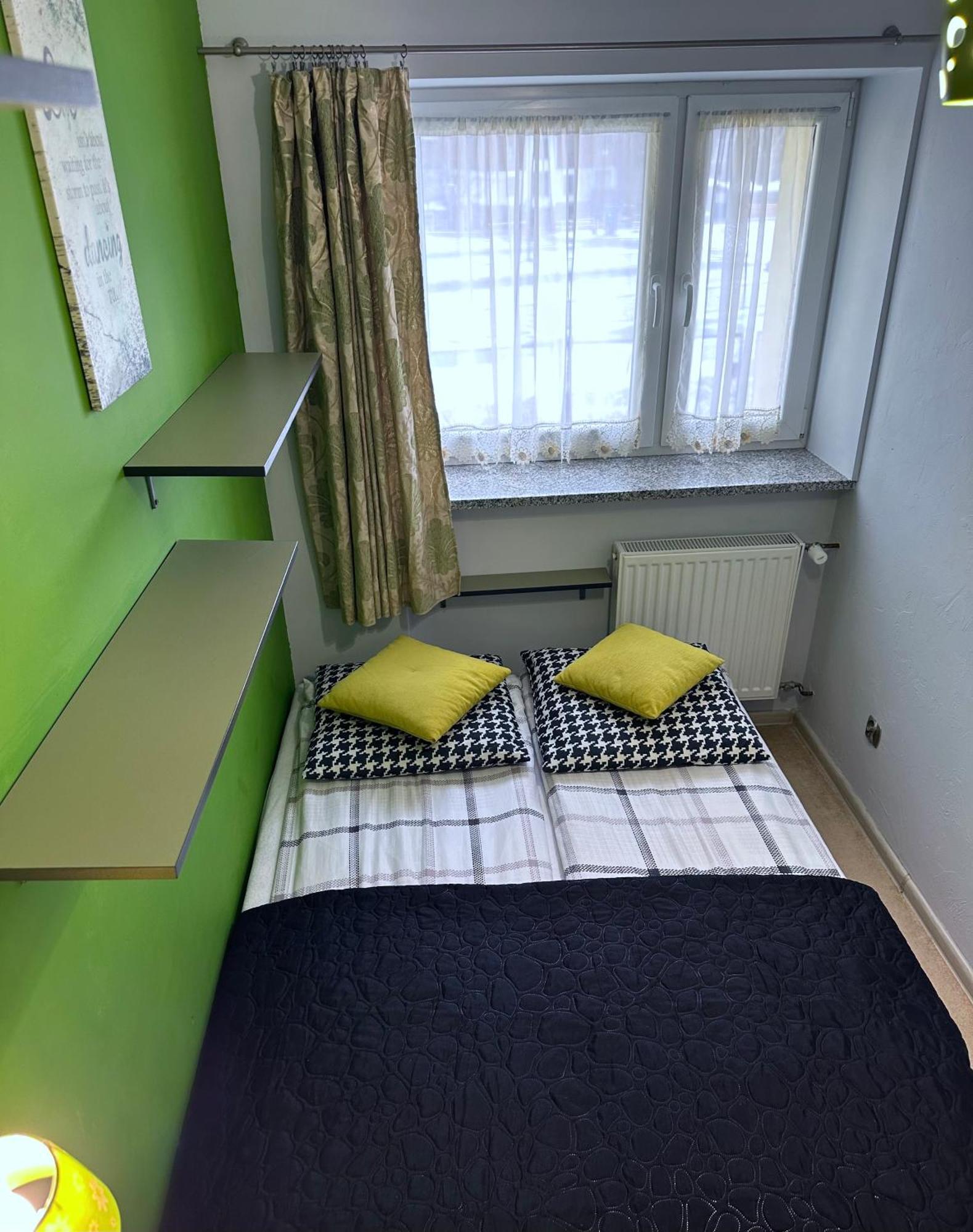 Apartament Nad Kamienczykiem II シクラルスカ・ポレンバ エクステリア 写真