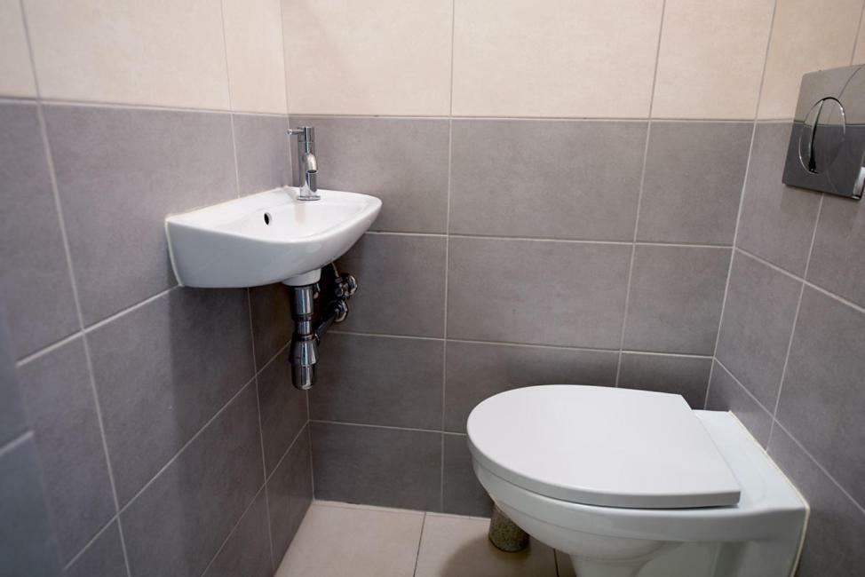 Apartament Nad Kamienczykiem II シクラルスカ・ポレンバ エクステリア 写真
